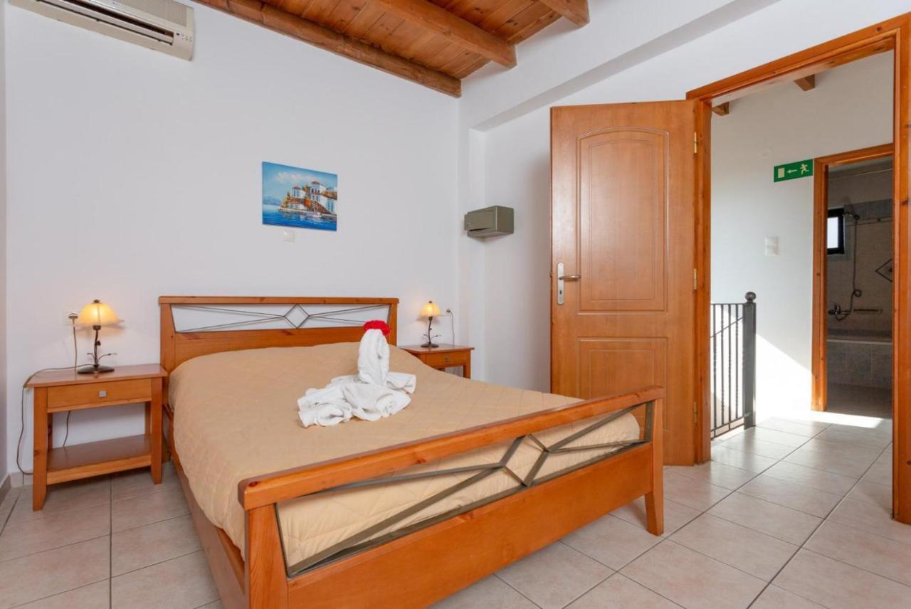 Spiros Beach Villa Frangokastello Extérieur photo
