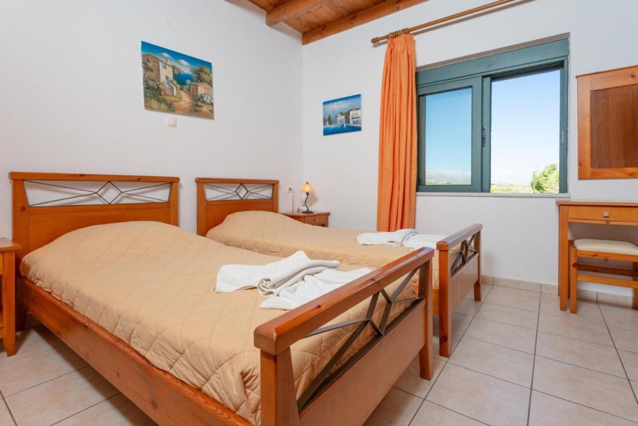 Spiros Beach Villa Frangokastello Extérieur photo